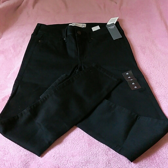 JEANS ABERCROMBIE & FITCH SUPER SKINNY. - Picture 2 of 6